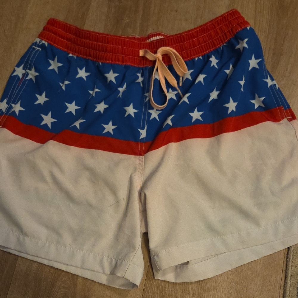 Chubbies Men's Athletic Shorts - Red, Blue, and White Star Pattern